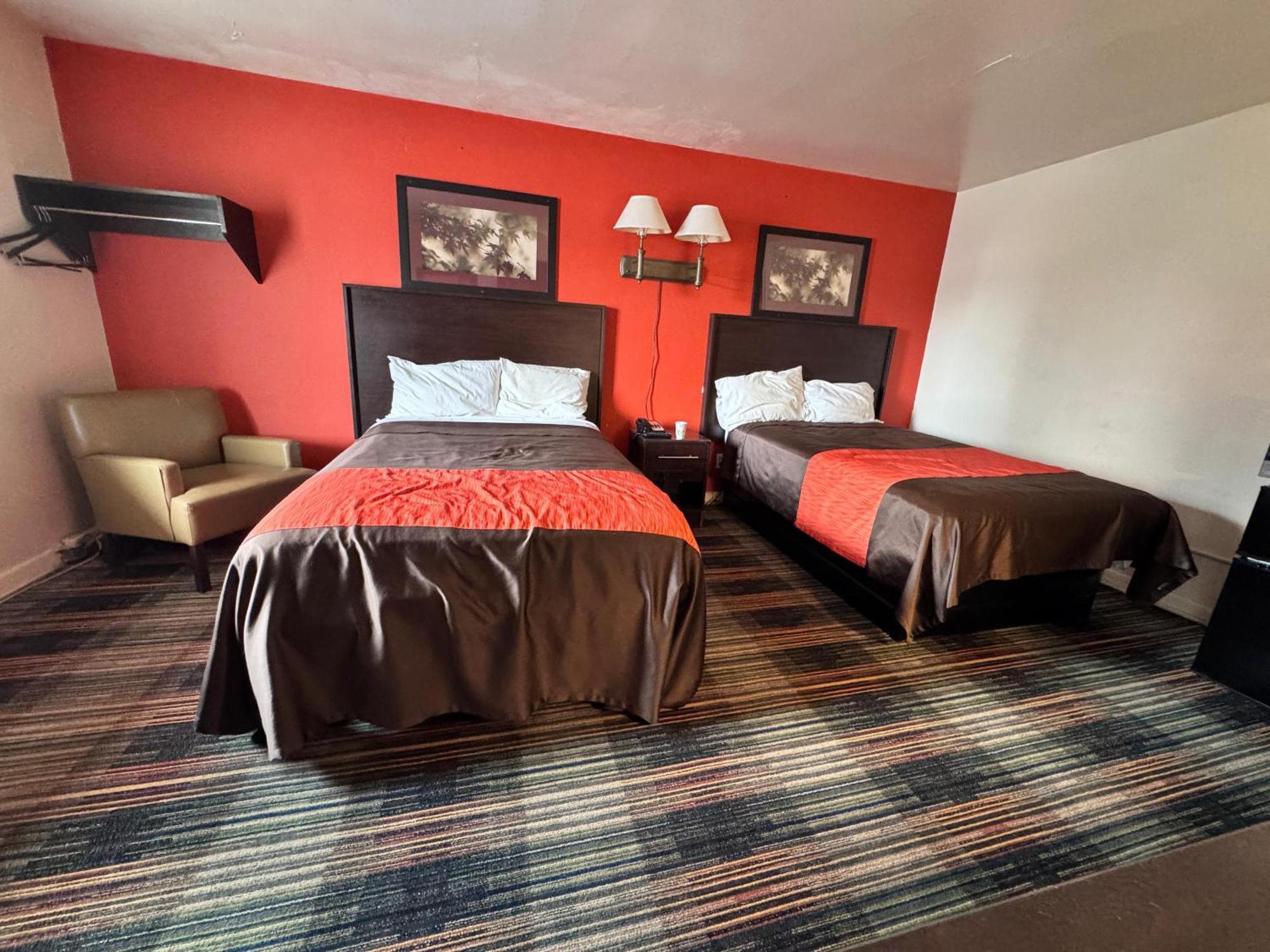 Oyo Palm Leaf Motel Ashland Eksteriør bilde
